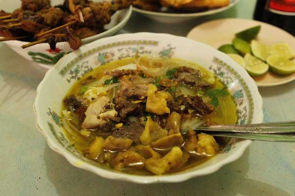 Soto Pak Tembong Yogyakarta