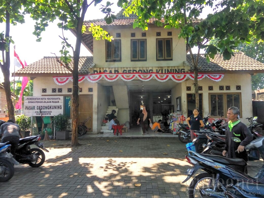Pasar Gedongkuning Yogyakarta
