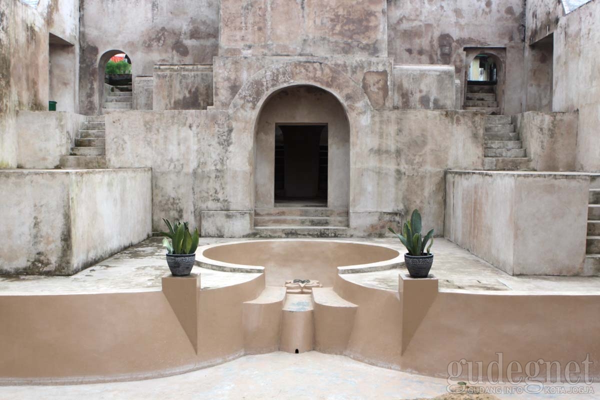 Situs Warung Boto Yogyakarta