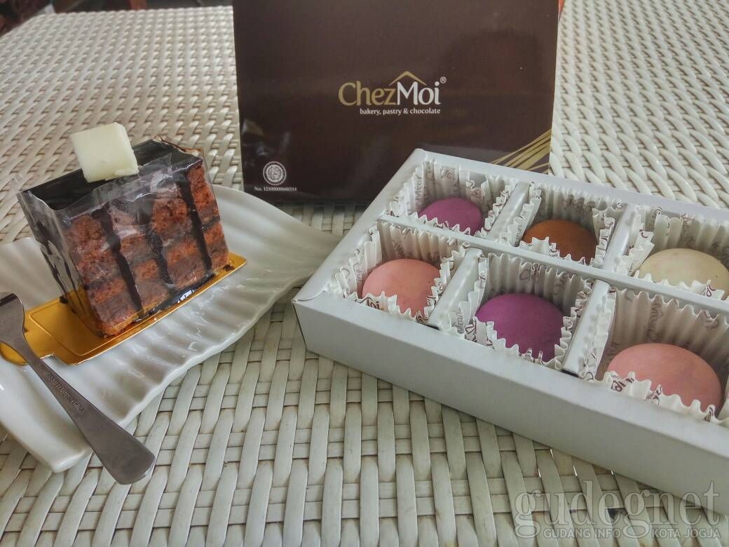 Chez Moi Bakery, Pastry & Chocolate