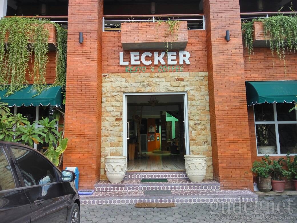 Lecker Coffee and Resto