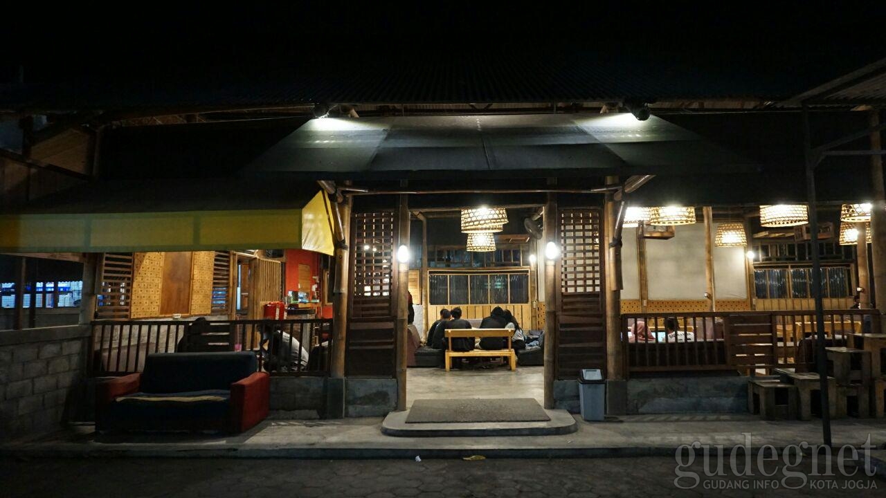 Kedai 24 Jam