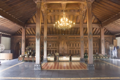 Tembi Rumah Budaya: Bale Inap Bernuansa Budaya Jawa 