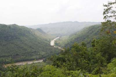 Goa Jati Sari atau Seropan Tiga di  Imogiri Bantul 