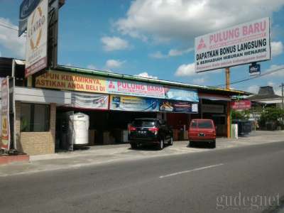 Supermarket Ceramic & Sanitary Pulung Baru