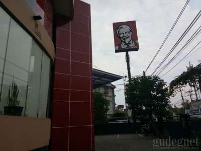 KFC UGM Mirota Yogyakarta