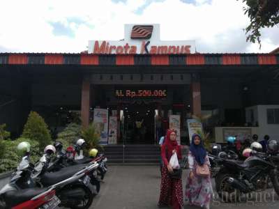 Mirota Kampus Menteri Supeno Jogja