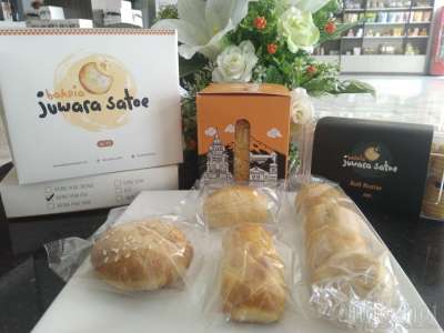 Toko Bakpia Juwara Satoe 