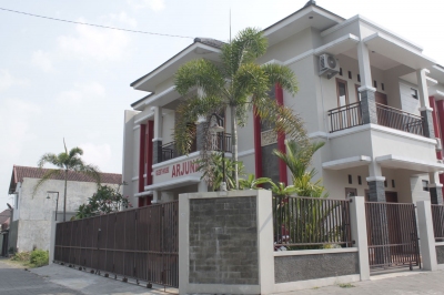 Guest House Arjuna