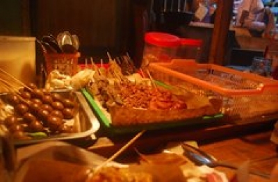 Angkringan Kali Code Yogyakarta