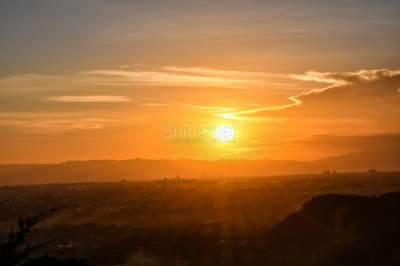 Senja di Tebing Breksi