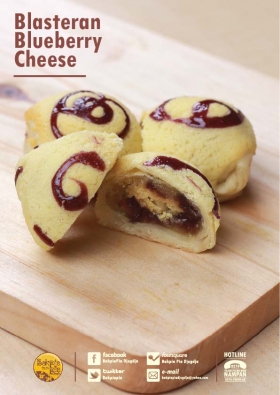 Blasteran Blueberry Cheese