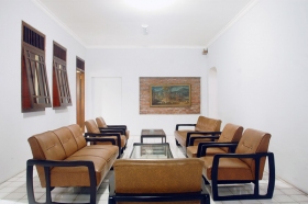 Ruang tamu yang membuat Anda serasa di rumah sendiri