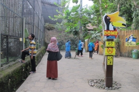 Suasana di Dalam Gembira Loka Zoo