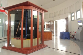 Koleksi di museum Perjuangan