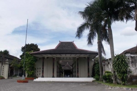 bagian depan museum Sonobudoyo unit II