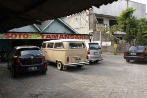 Parkir luas