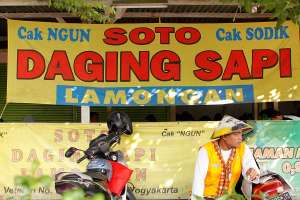 Salah satu soto Lamongan yang lejen di Jogja
