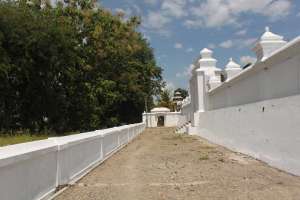 Makam ini didirikan antara 1632 - 1640M oleh Sultan Agung Adi Prabu Hanyokrokusumo