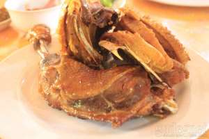 Ayam goreng mbah Cemplung