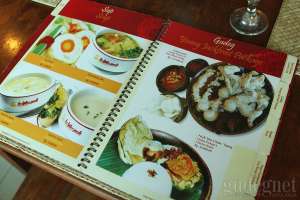 Menu di warung gudeg Bu Tjitro Yogyakarta