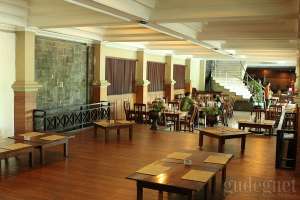 Interior rumah makan Bu Tjitro Yogyakarta