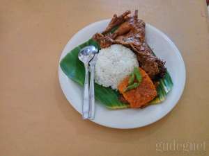 gudeg ayam krecek di bu pudji