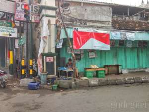 salah satu pedagang  di pasar ledok gondomanan yogyakarta