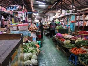 Suasana di dalam pasar Kotagede