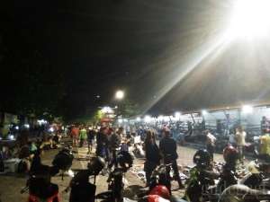 Suasana di Pasar Senthir