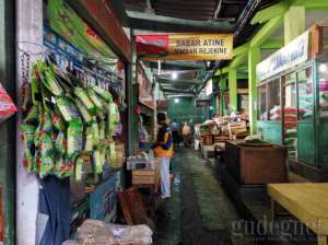 Suasana di dalam Pasar Demangan