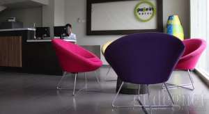 Receptionist