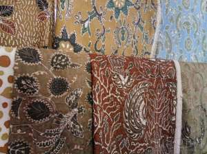 Koleksi batik tulis Giriloyo