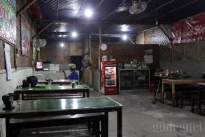 Warung Sambal Belut Pak Sabar