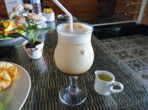 vanila coffee ala lecker coffee and resto
