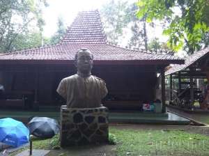 Rumah Budaya Omah Petruk Sleman