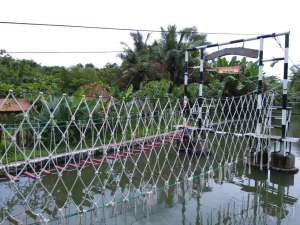 Area outbond di kampung flory