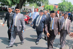 Gubernur DIY Dilantik, Haryadi Suyuti ucapkan selamat ke Warga Jogja Gubernur DIY Dilantik, Haryadi Suyuti ucapkan selamat ke Warga Jogja