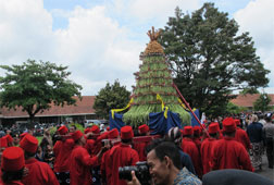 Gunungan Ini Sempat Distop Saat Pemerintahan HB IX