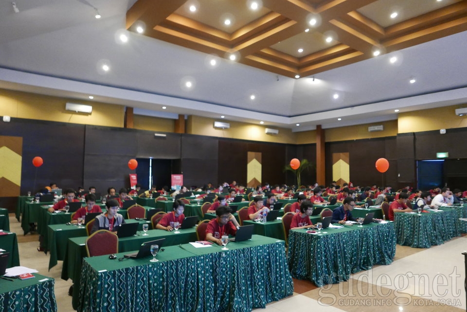 Lulusan SMA Bisa Jadi Programmer Handal di Bukalapak Lulusan SMA Bisa Jadi Programmer Handal di Bukalapak