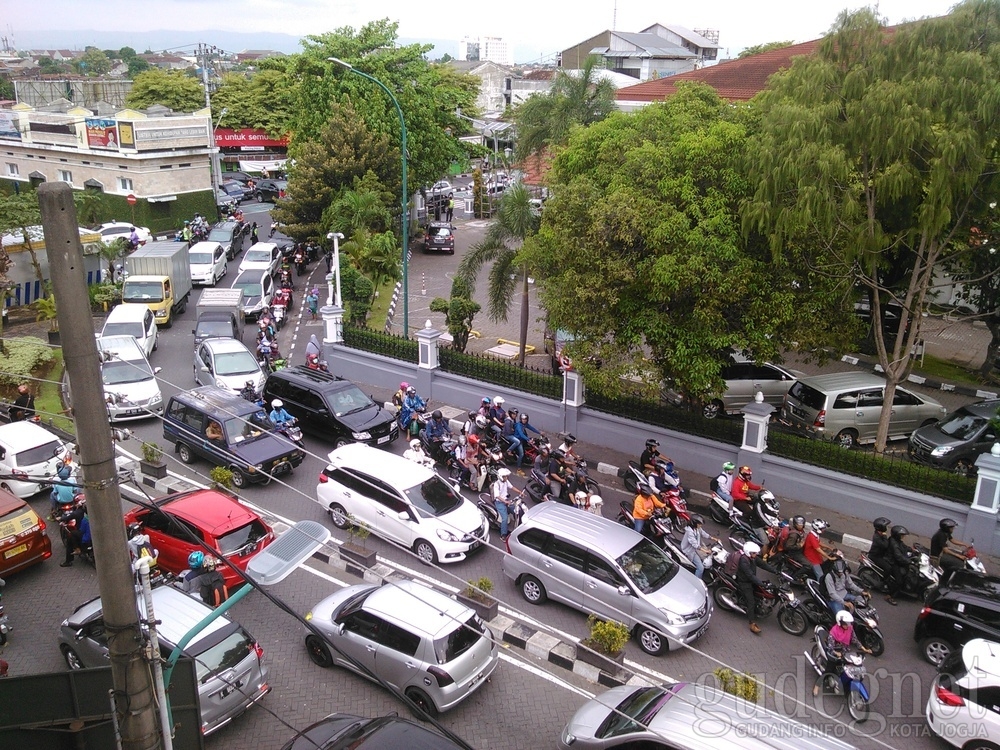 Jelang Tahun Baru Jogja dan Sekitarnya Berpotensi diguyur Hujan