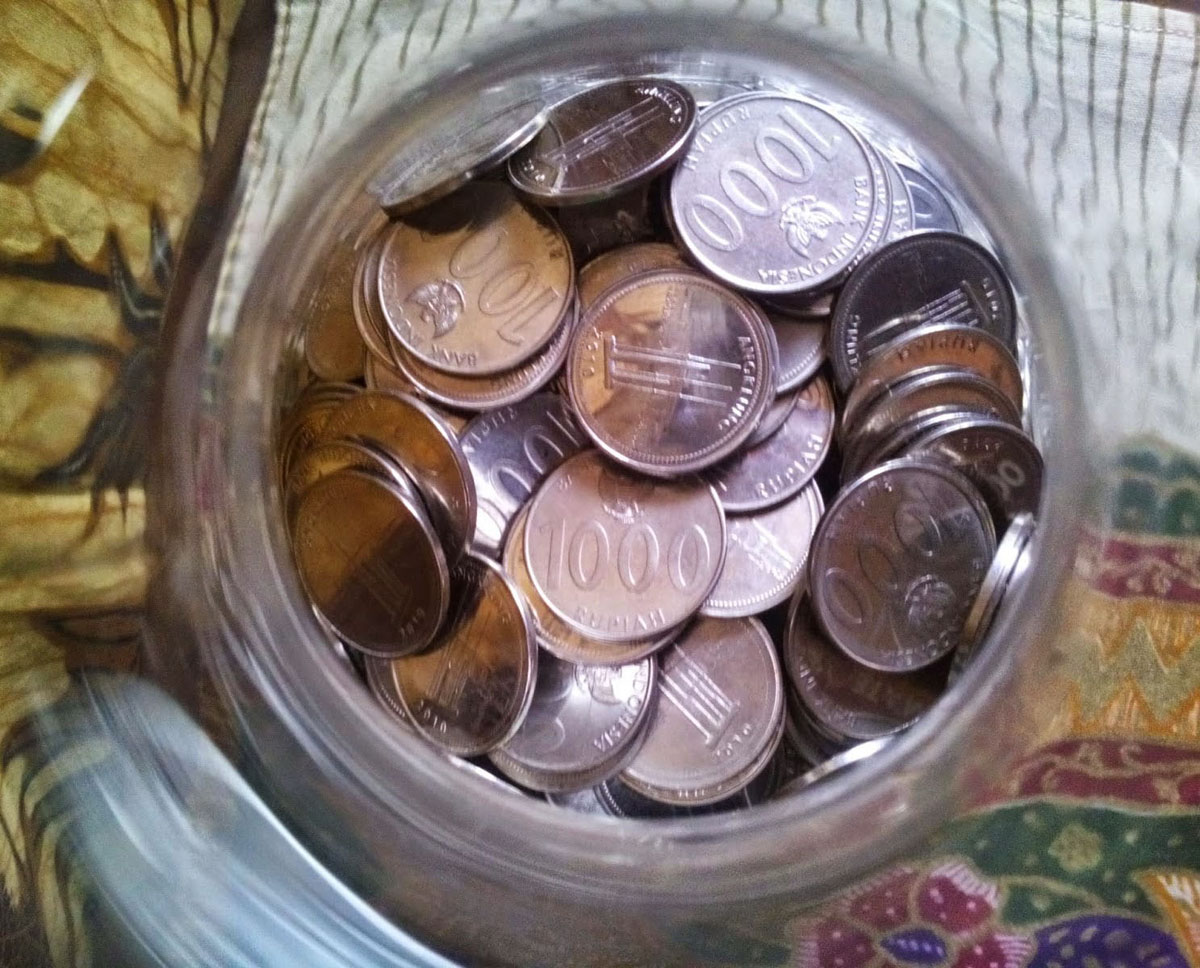 Tips Menabung Simpel dan Ringan Tips Menabung Simpel dan Ringan