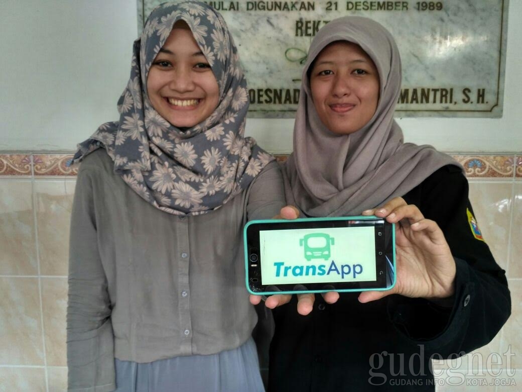 Begini Kelebihan TransApp Gagasan Mahasiswi UGM Begini Kelebihan TransApp Gagasan Mahasiswi UGM