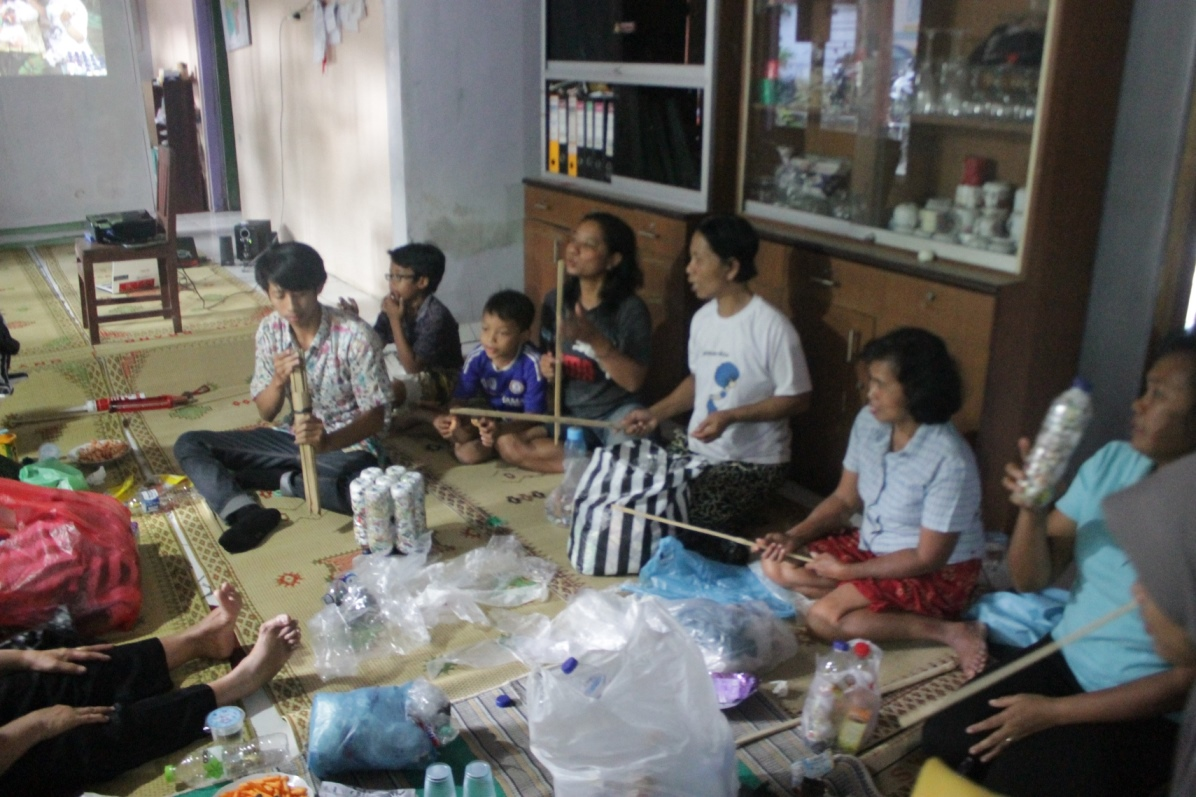 Ecobrick, Solusi Pengolahan Limbah Plastik Ecobrick, Solusi Pengolahan Limbah Plastik