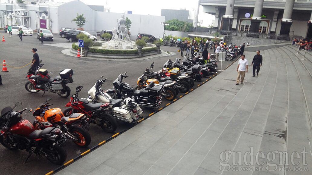 Ratusan Moge Padati JCM pada Event Jogja Sumpah Pemuda Bikers 2018 