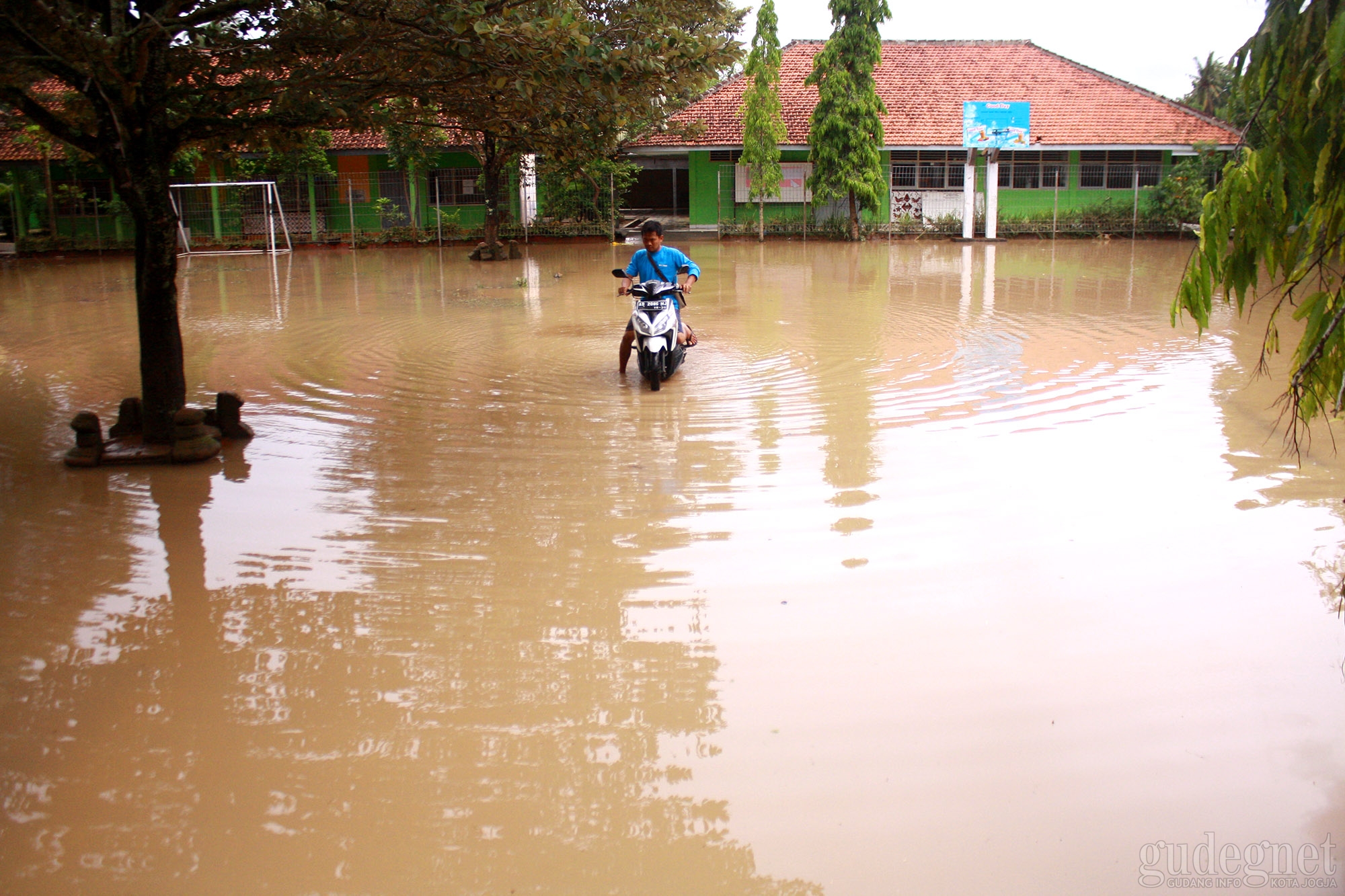 BPBD DIY Imbau Warga Waspadai Dampak Musim Hujan 