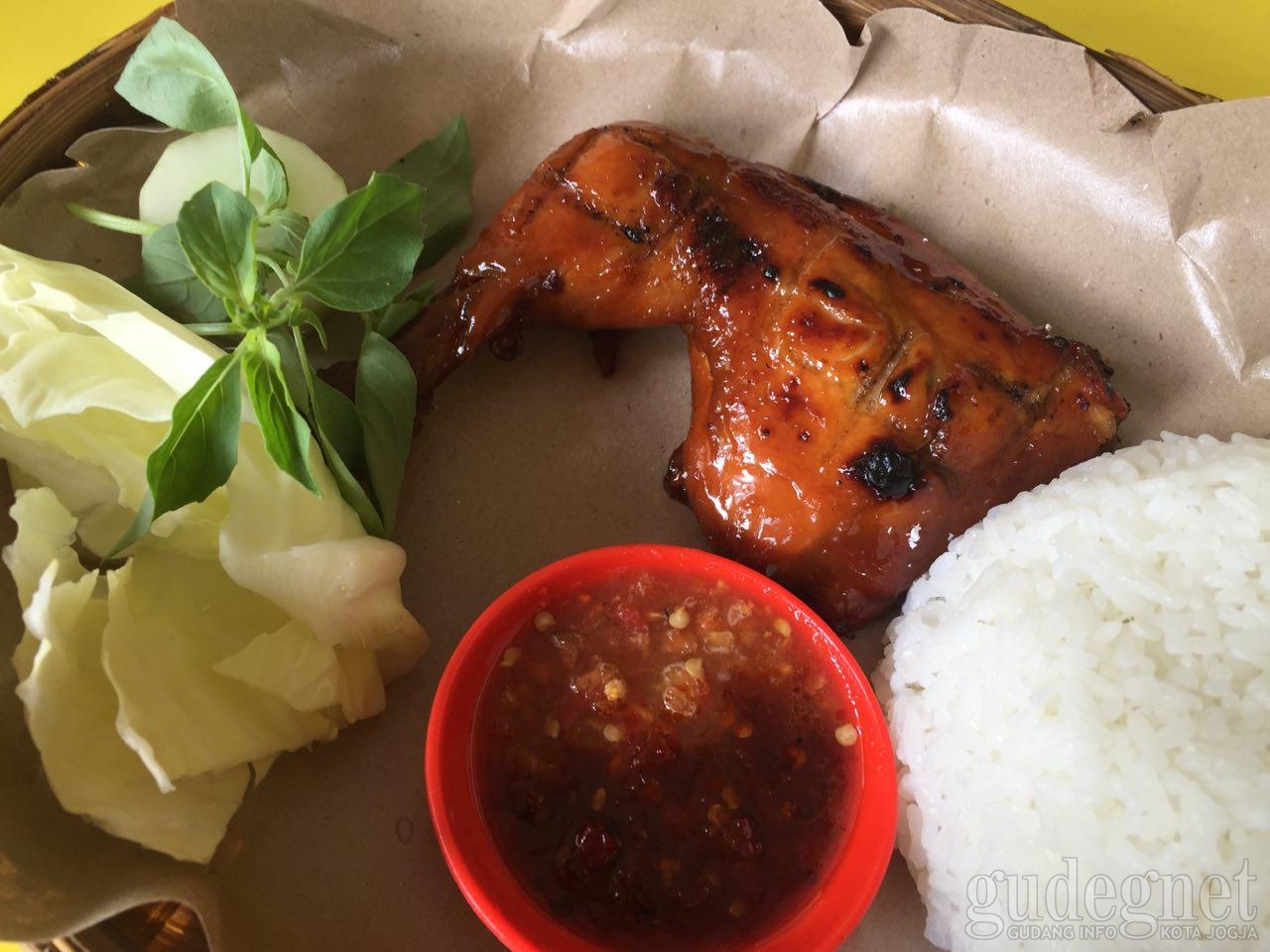 Ayam Bakar Saus Madu Erista yang Unik dan Menggoda Ayam Bakar Saus Madu Erista yang Unik dan Menggoda