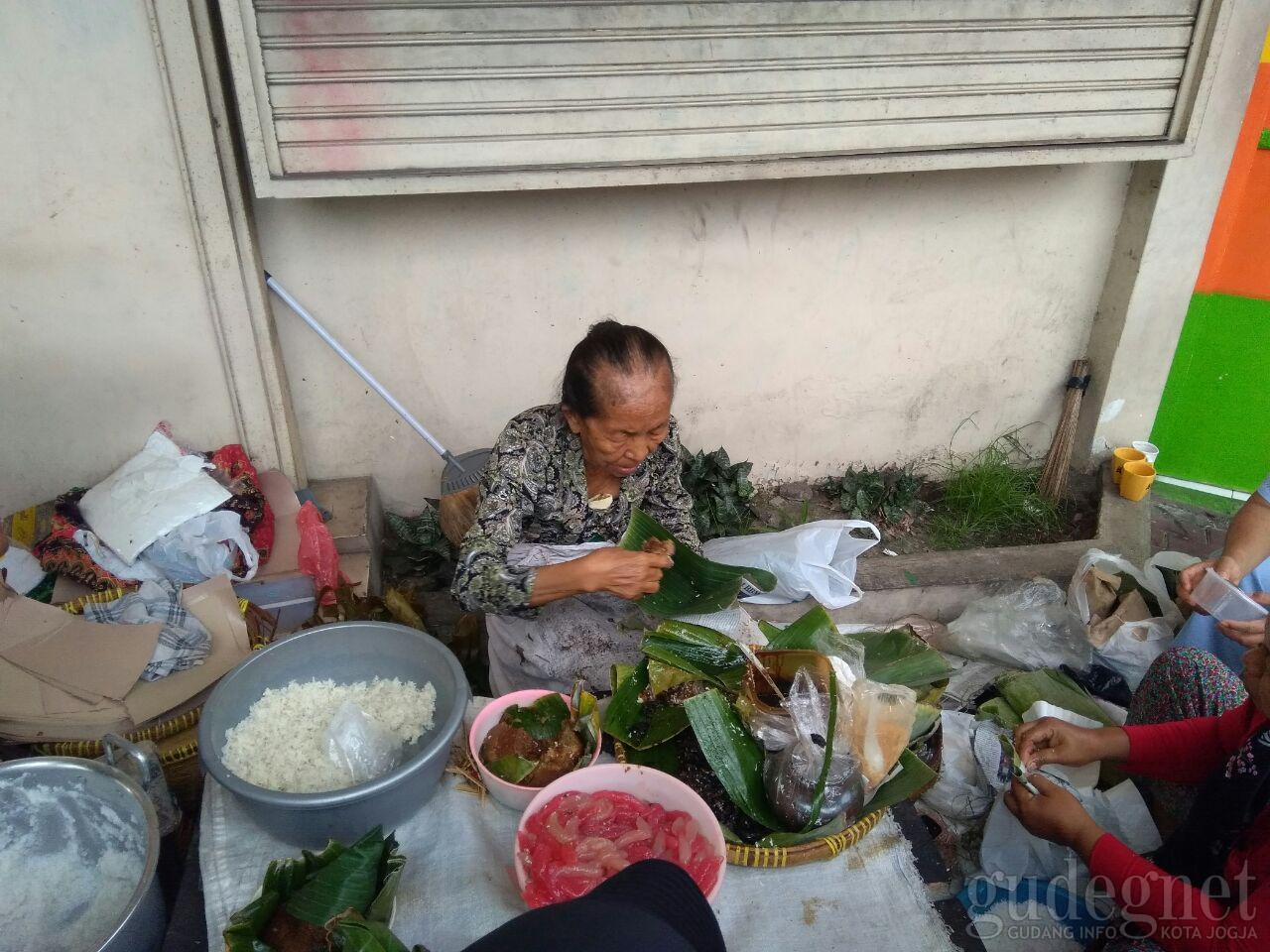 Liburan di Jogja, yuk Cicipi Lima Jajanan Legendaris Ini