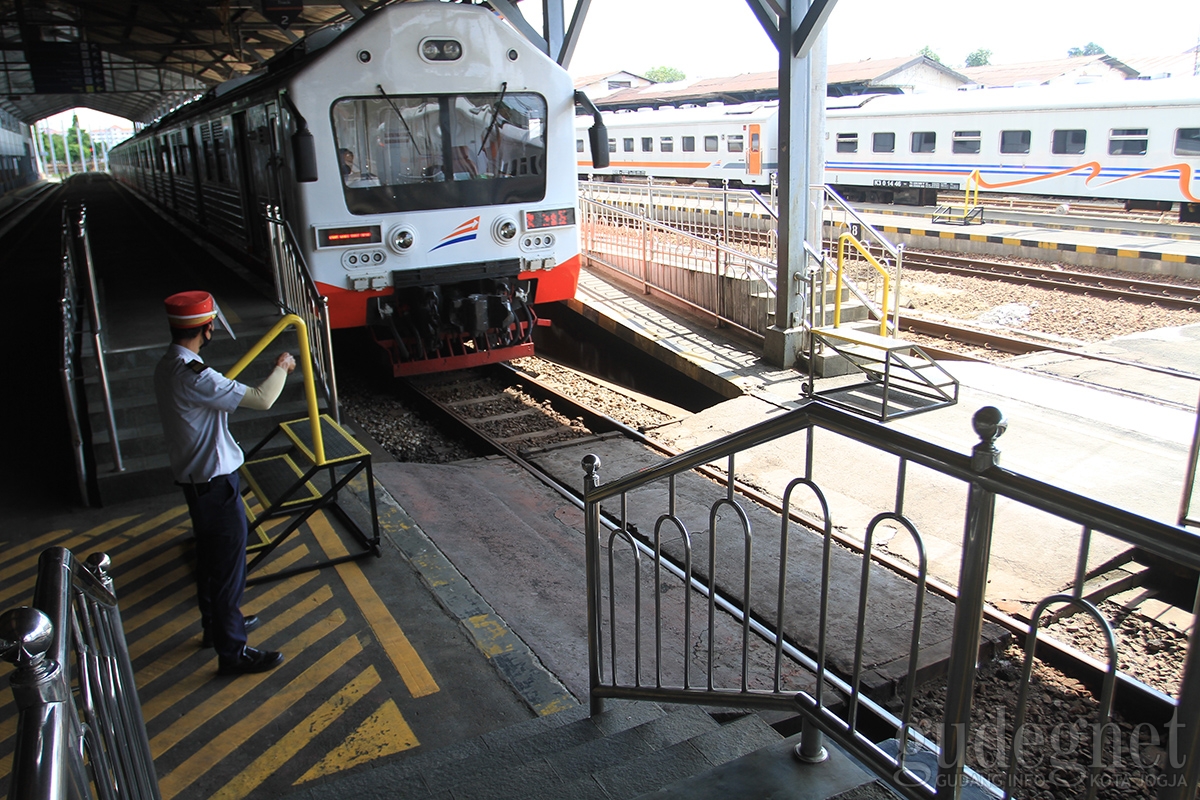 Setelah Dibuka Minggu Lalu, Stasiun Lempuyangan dan Tugu Masih Sepi