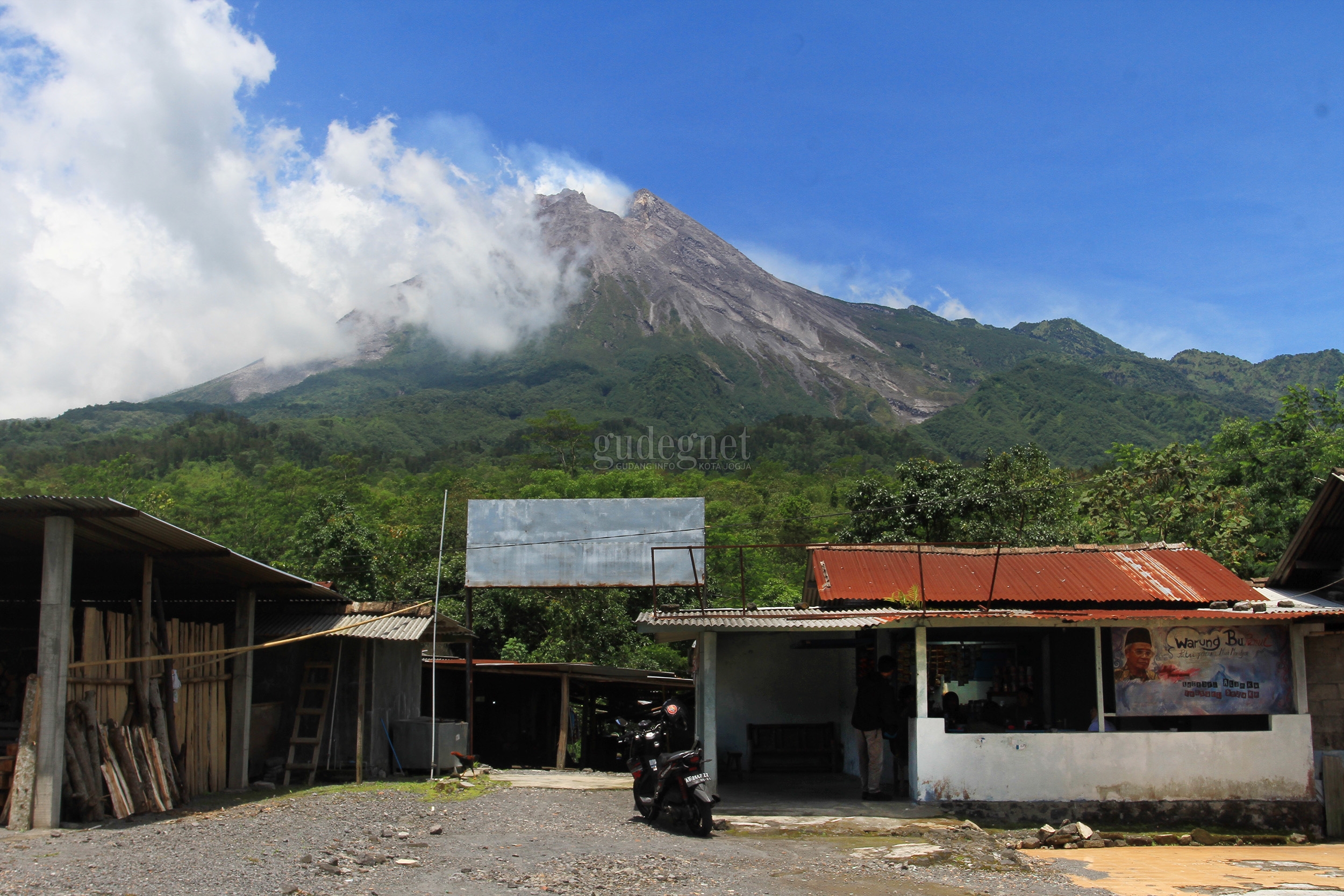 Kubah Lava 2018 Runtuh, Merapi Alami Perubahan Morfologi